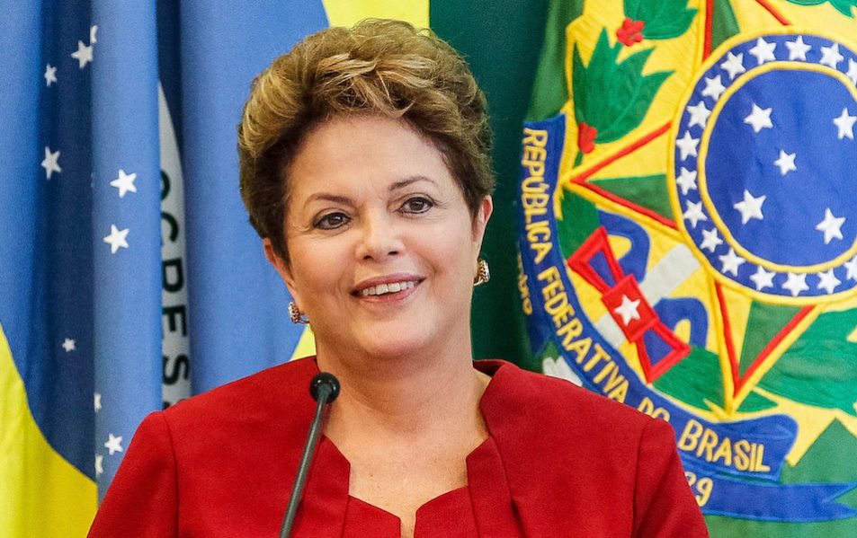 Brezilya'da Dilma Rousseff'in görevden azledilmesine ilk onay verildi