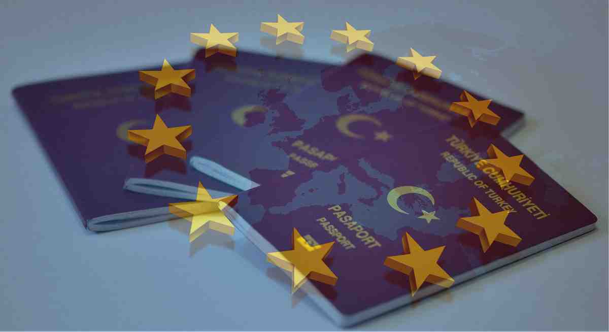 AB Komisyonu: Türklere vize kaldırılsın