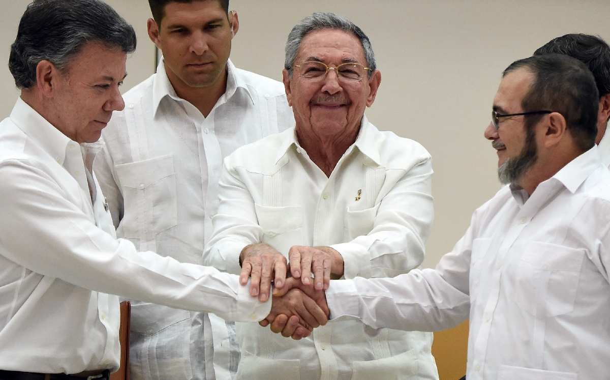 FARC tek taraflı ateşkes ilan etmeyi kabul etti