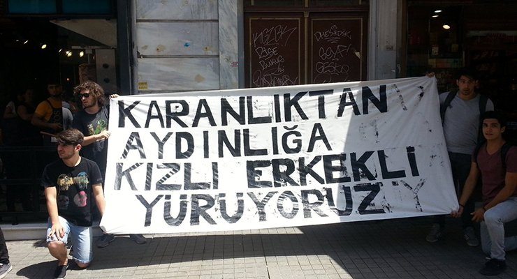 VİDEO | Beyoğlu Anadolu Lisesi 'kızlı-erkekli' eylemde!