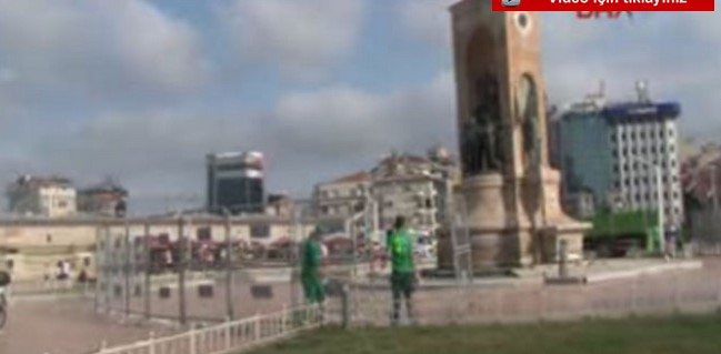 Taksim Anıtı'na çelik bariyerli önlem