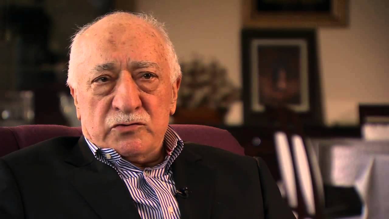 Fethullah Gülen CNN'e konuştu: Darbe değil Tayyip'in tiyatrosu