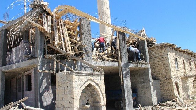 Cami inşaatında iş cinayeti
