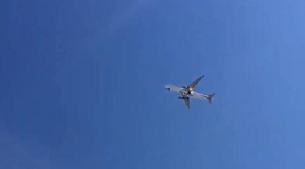 VİDEO | Yolcu uçağı alev aldı, Atatürk Havalimanı'na acil iniş yaptı