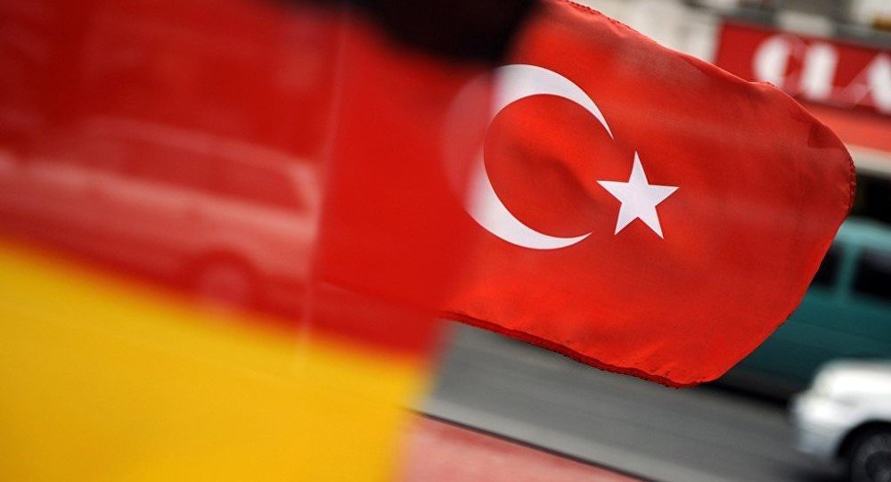 Almanya: Türkiye'nin siyasi iade taleplerini reddedeceğiz