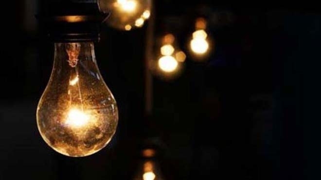İstanbul'a yine 'kara' günler: Anadolu ve Avrupa Yakası'nda 2 gün elektrik kesintisi!