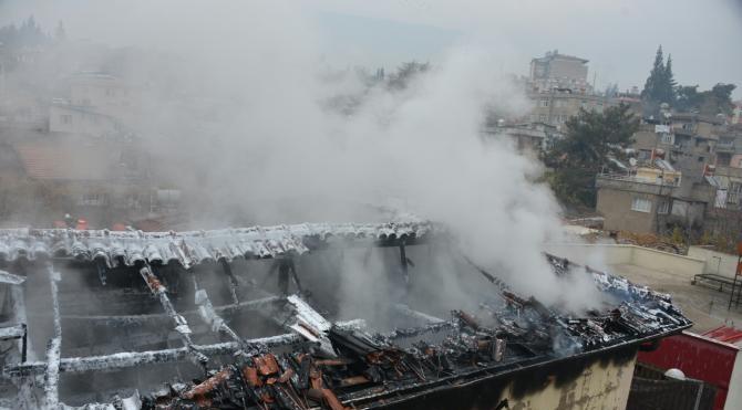 Maraş'ta Kuran Kursu yurdunda yangın