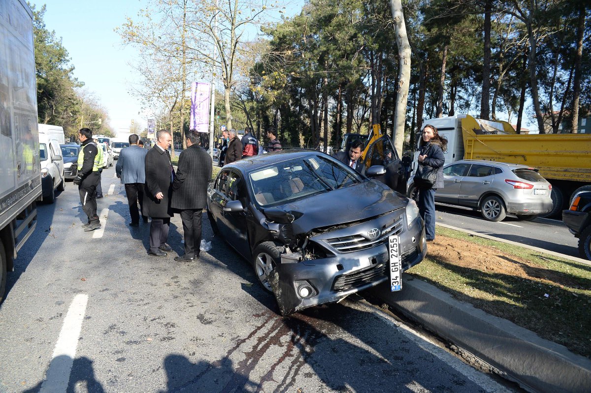 Erdoğan'ın konvoyunda kaza