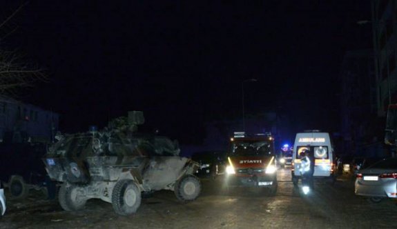 Diyarbakır'da emniyete saldırı: Çatışma çıktı