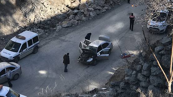 Ankara'da akıl almaz ölüm: 'Dur' ihtarına uymayan aracın çarptığı yaya hayatını kaybetti