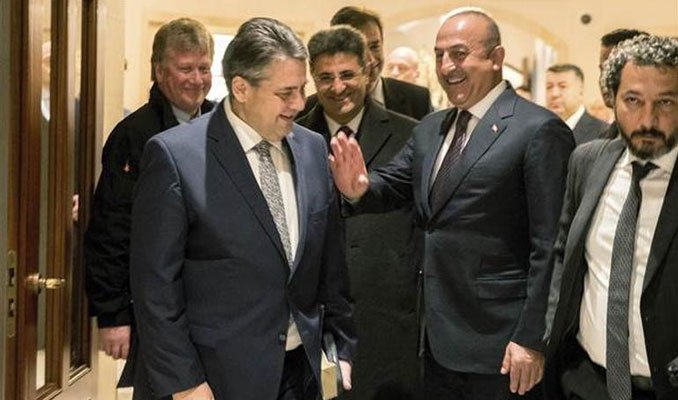 Bakan Çavuşoğlu: Dostum Gabriel'i Türkiye'de ağırlayacağız
