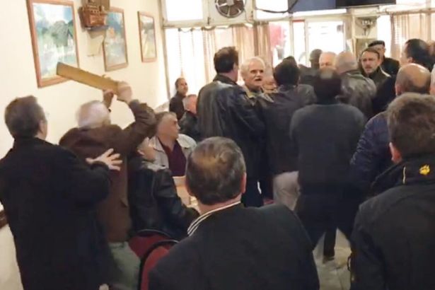 CHP'li vekile kahvehanede okey ıstakasıyla saldırı