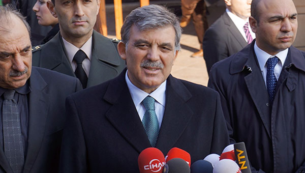 Abdullah Gül'den 'konuşma' kararı
