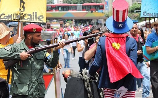 Venezuela'da emperyalist tehdide karşı büyük yürüyüş