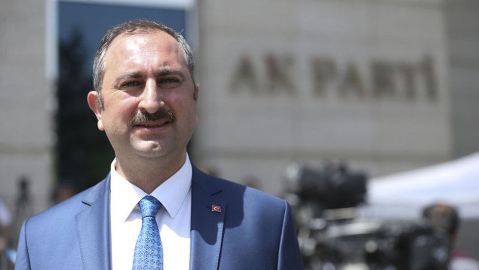 Adalet Bakanı Gül güldürdü: Türk yargısı bağımsız karar verir, gizli görüşmeyi bilmiyorum