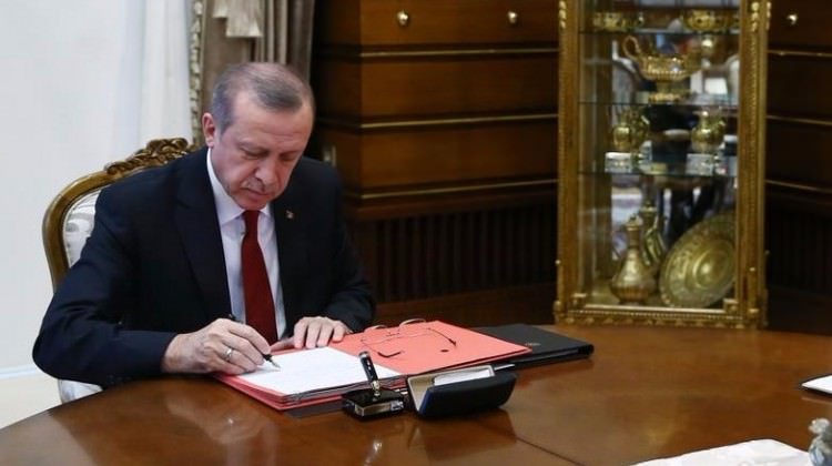 Erdoğan 'bölünme' yasasını onayladı