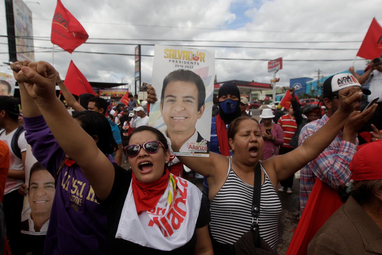 Honduras'ta devlet başkanı seçimine hile karıştırıldığı iddiaları ülkeyi karıştırdı