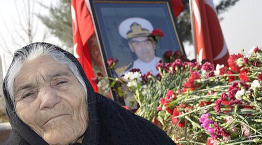 Yarbay Ali Tatar'ın annesi yaşamını yitirdi