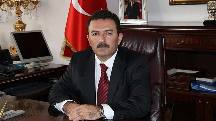 Emniyet Genel Müdürü AKP'den aday olmak için istifa etti