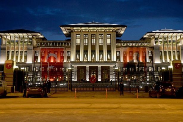 Erdoğan'dan gece yarısı 'ekonomi' zirvesi