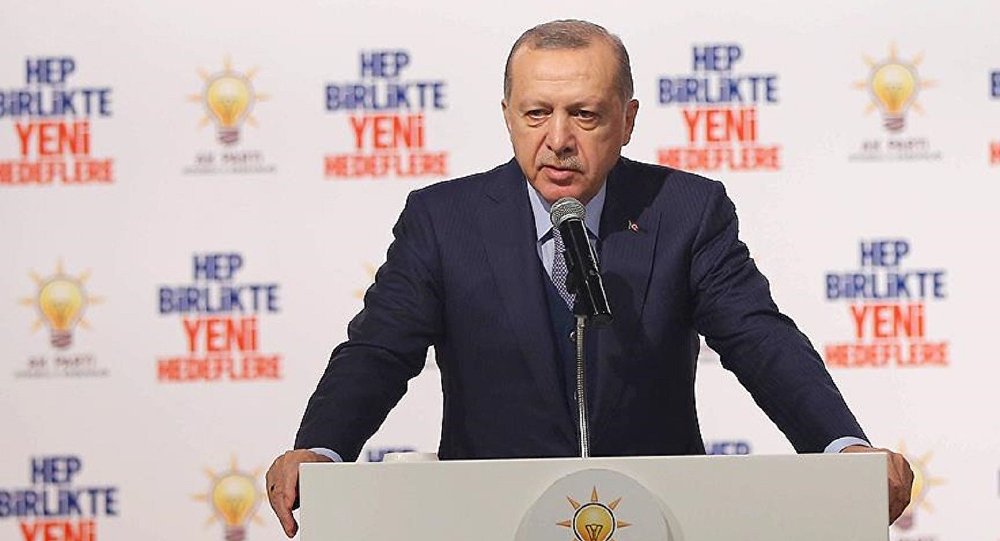 AKP sıralarından Erdoğan'a: Ecevit seninle gurur duyuyor