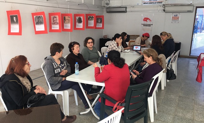 Emekçi kadınlar Antalya'da 8 Mart etkinliği gerçekleştirdi