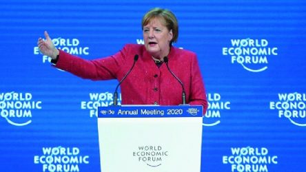 Merkel: Libya'nın Suriye olmasına izin vermemeliyiz