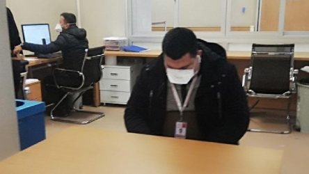 İstanbul'da devlet hastanesinde alarm: Çalışanlara maske dağıtıldı