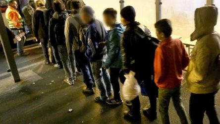Korkunç rapor: Sığınmacı çocuklar yemek ve barınma karşılığında fuhuşa zorlanıyor