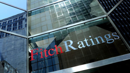 Fitch'den Türkiye'li şirketler ve dolar ile ilgili kritik 'risk' açıklaması
