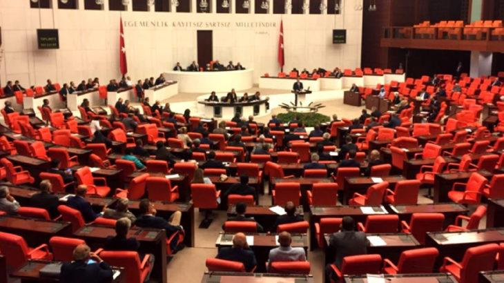 AKP ve MHP 'transfer yasağı' için çalışmaya başladı