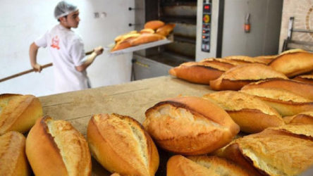 İstanbul'un 6 ilçesinde aşı olmayana ekmek satmama kararı