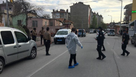 Konya Karatay'da bir araçtan pompalıyla ateş açıldı: 5 yaralı
