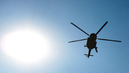 70 yaşındaki adam karantinadaki koronavirüs hastalarını serbest bırakmak için helikopter çalmaya kalktı