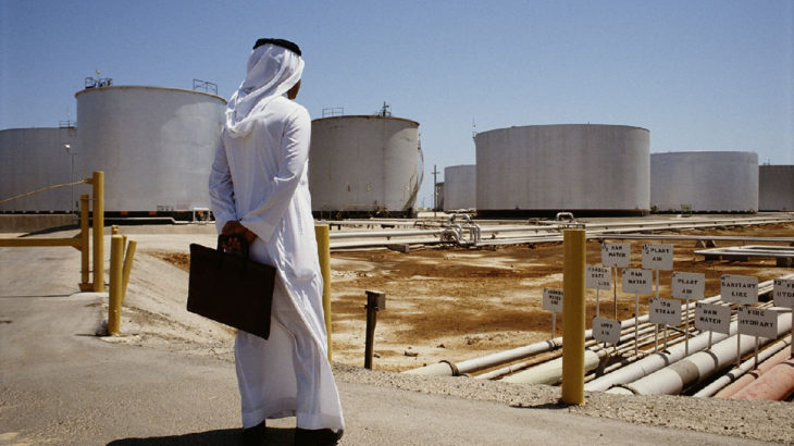 Suudi Arabistan'ın petrol gelirleri yüzde 25 azaldı