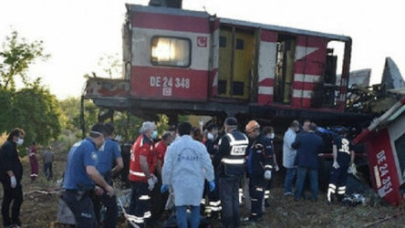 Malatya'daki tren kazasına ilişkin BTS'den açıklama: AKP'li belediyelerdeki yöneticiler Devlet Demir Yolları'na atandı