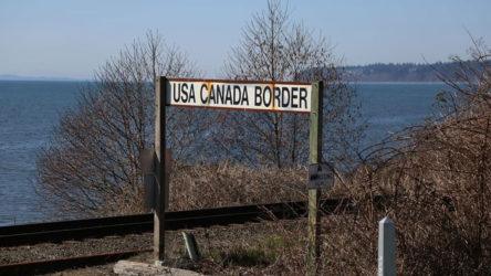 ABD-Kanada sınırı bir ay daha kapalı tutulacak