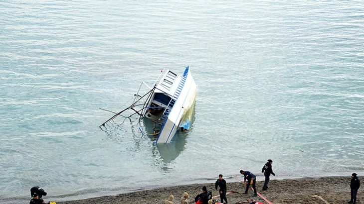 Van'da Gölü'nde batan tekne ile ilgili 3 kişi tutuklandı