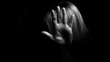 Kadına yönelik şiddet bitmiyor: Boşanma aşamasındaki eşini başından vurdu