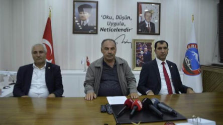 3 belediye başkanı AKP'ye geçti