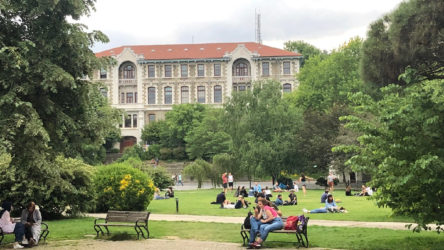 Boğaziçi Üniversitesi'nde karar: Eğitim yalnızca zorunlu hallerde yüz yüze