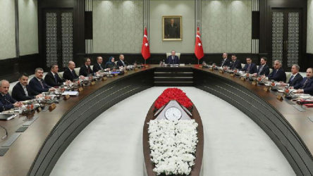 AKP, İstanbul Sözleşmesi'ni görüşecek