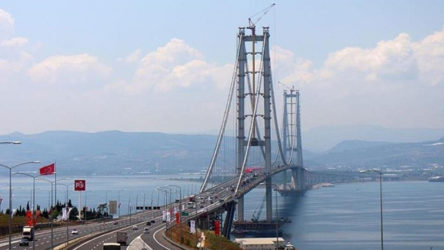Yine 'araç geçiş garantisi' tutmadı: Osmangazi Köprüsü'ne 1 milyar 750 milyon TL ödeme