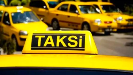İBB'nin taksi projesine karşı eylem yapan taksiciler habercilere saldırdı