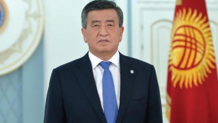 Kırgızistan'da başbakan ve kabine üyeleri görevden alındı