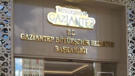 AKP'li belediyenin ihalede gözdesi iki firma: Ortakları evli, adresleri aynı