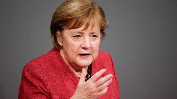 Merkel: Minsk anlaşmalarının amacı Kiev'e zaman kazandırmaktı