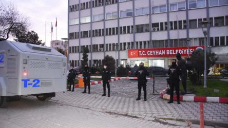 Ceyhan Belediyesi’ne rüşvet operasyonu: Eski CHP'li başkan hakkında gözaltı kararı