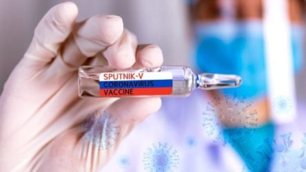 Rusya, Filistin’e yeni koronavirüs aşısı sevkiyatları yapacak