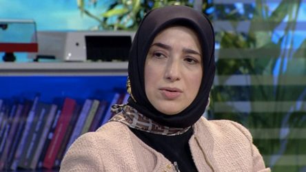 “Bu ülkede AK Parti gelene kadar kadının adı yoktu” diyen Zengin, kendisine yapılan evlilik teklifine 'cinsel istismar' diyerek şikayet etti
